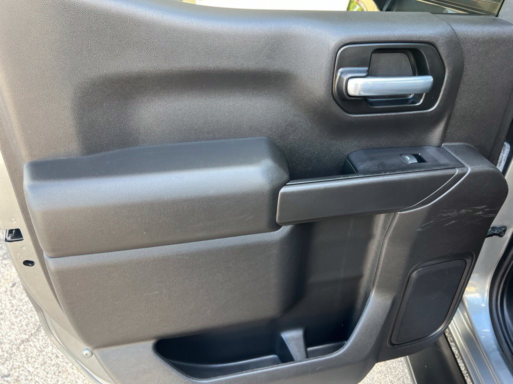 Used 2021 Chevrolet Silverado 1500 Custom AWD/4WD image 10