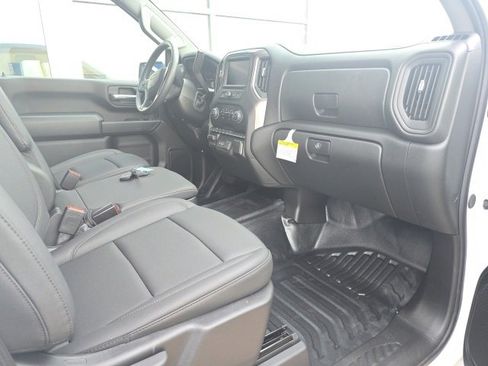 Used 2026 Chevrolet Silverado 2500 W/T w/ WT Convenience Package image 4