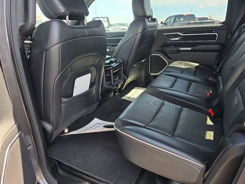 Used 2020 RAM 1500 Laramie w/ Sport Appearance Package AWD/4WD image 19