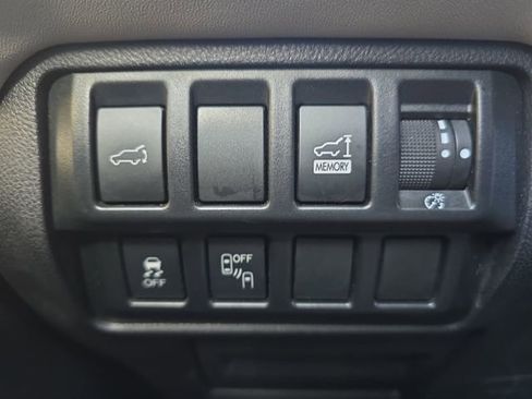 Used 2019 Subaru Ascent Limited image 27