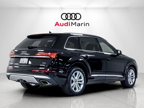 Used 2025 Audi Q7 3.0T Prestige w/ Prestige Package AWD/4WD image 5