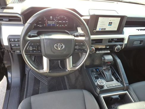Used 2024 Toyota Tacoma TRD Off-Road AWD/4WD image 15