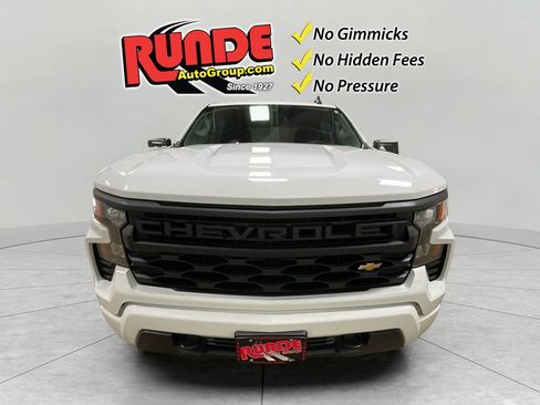 Used 2023 Chevrolet Silverado 1500 Custom AWD/4WD image 9