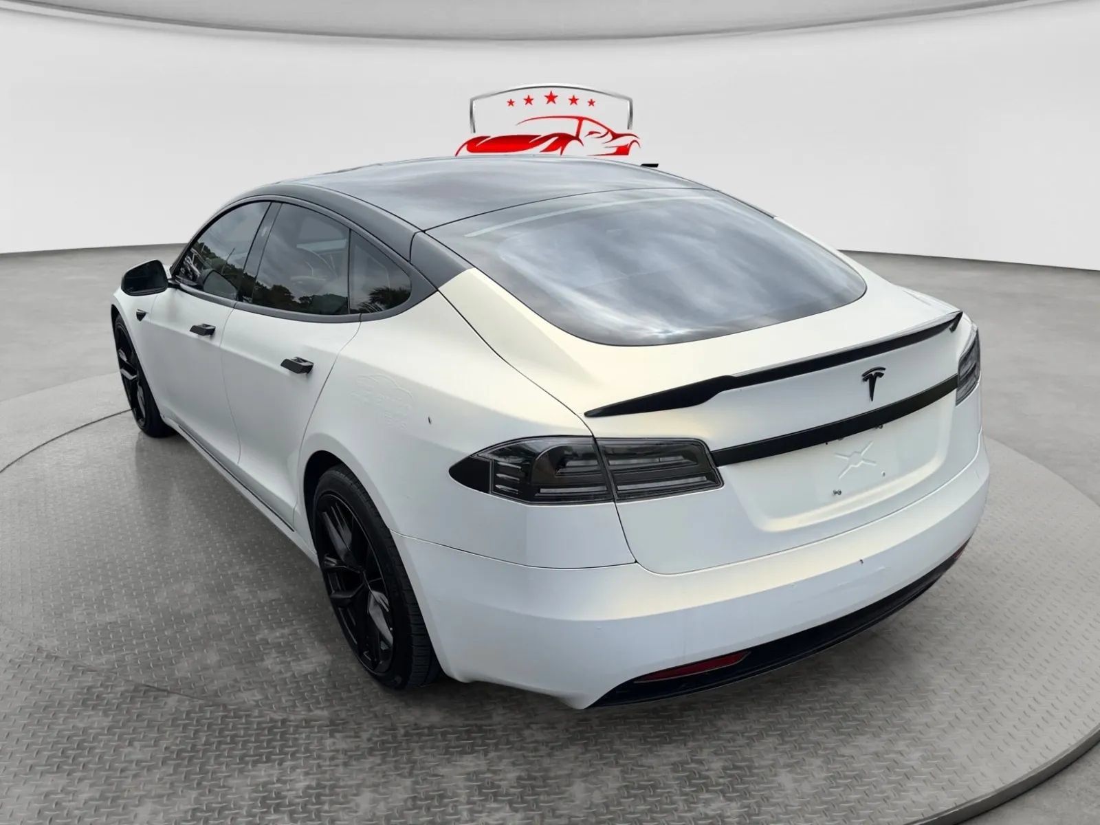 Used 2017 Tesla Model S 75D AWD/4WD image 3