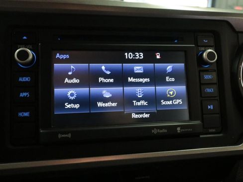 Used 2018 Toyota Tacoma SR5 image 17