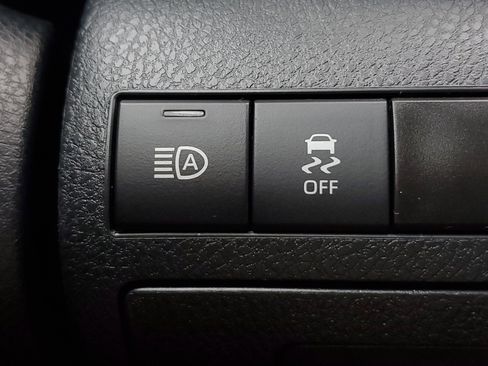 Used 2024 Toyota Camry XSE image 30