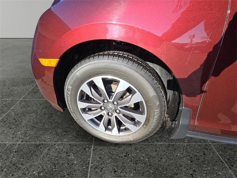 Used 2021 Honda Odyssey EX-L image 18