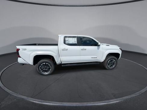 New 2025 Toyota Tacoma TRD Sport image 17
