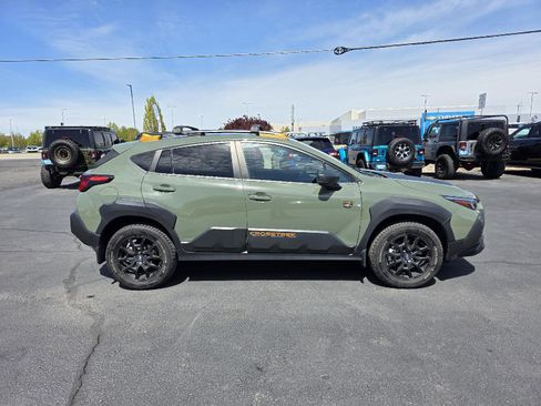 Used 2024 Subaru Crosstrek 2.5i Wilderness w/ Crosstrek Mirror Package AWD/4WD image 4