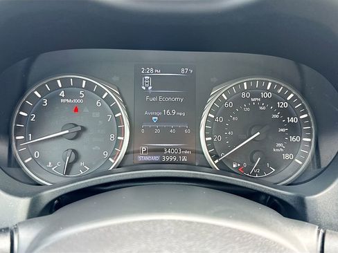 Used 2022 INFINITI Q50 Sensory RWD image 13