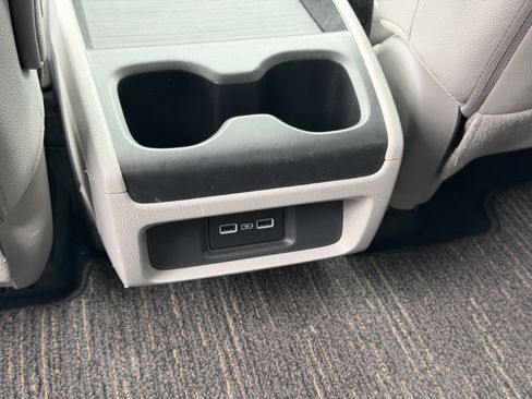 Used 2024 Honda Odyssey EX-L image 21