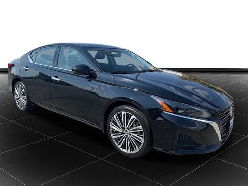 Used 2024 Nissan Altima 2.5 SL image 7