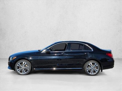 Used 2018 Mercedes-Benz C 300 4MATIC Sedan image 9