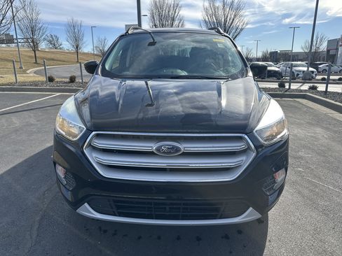 Used 2018 Ford Escape SE image 5