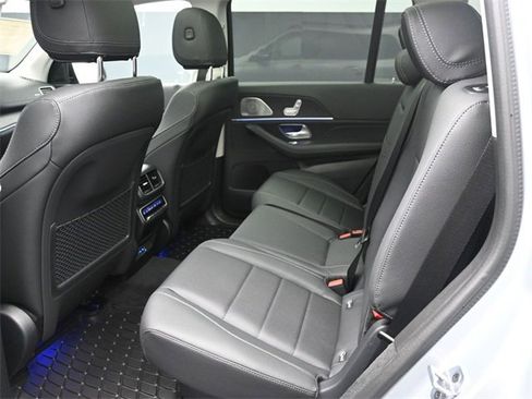 New 2026 Mercedes-Benz GLS 450 4MATIC image 21