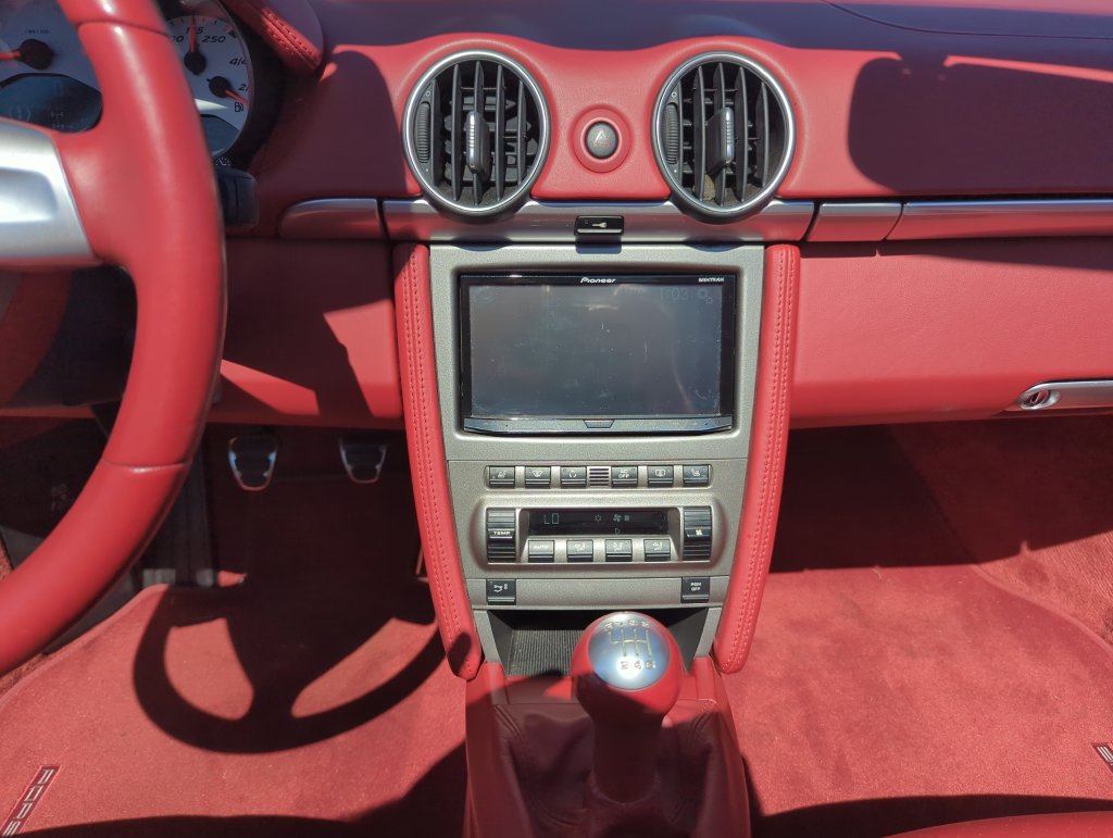 Used 2008 Porsche Boxster S RWD image 27