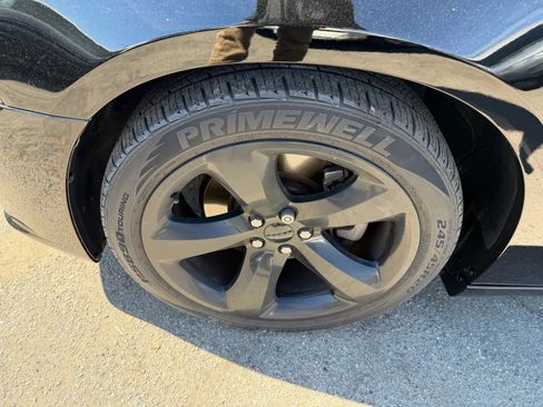 Used 2014 Dodge Charger R/T RWD image 28