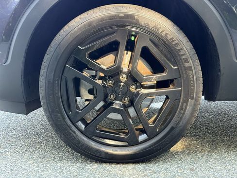 Used 2025 Kia Telluride SX Prestige X-Line AWD/4WD image 16