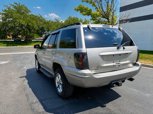 Used 2002 Jeep Grand Cherokee Overland AWD/4WD image 2