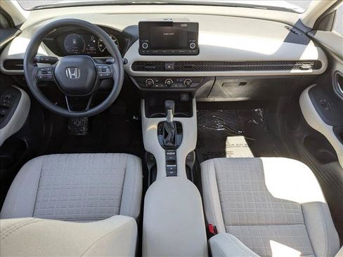 Used 2024 Honda HR-V LX image 17