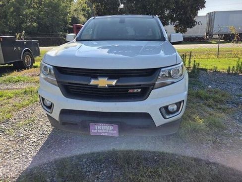 Used 2019 Chevrolet Colorado Z71 RWD image 4