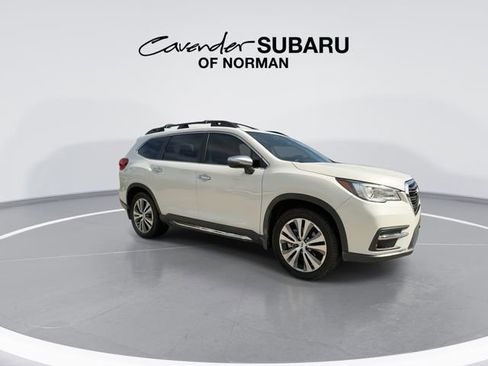 Used 2022 Subaru Ascent Touring w/ Popular Package #2A image 2