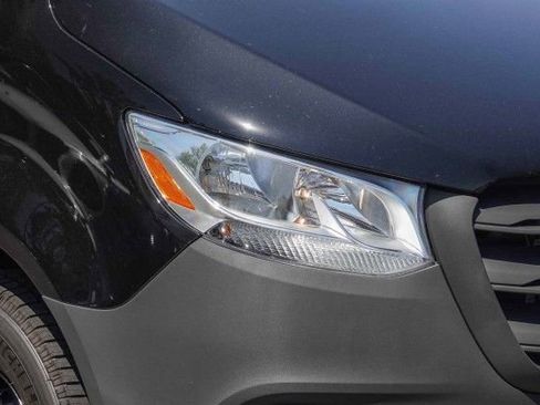 New 2025 Mercedes-Benz Sprinter 2500 image 8