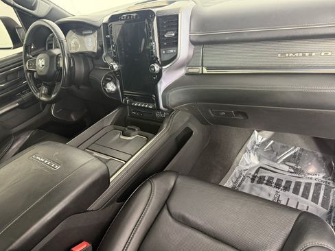 Used 2019 RAM 1500 Limited AWD/4WD image 11