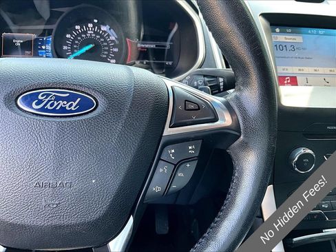 Used 2017 Ford Edge SEL w/ Equipment Group 201A AWD/4WD image 17