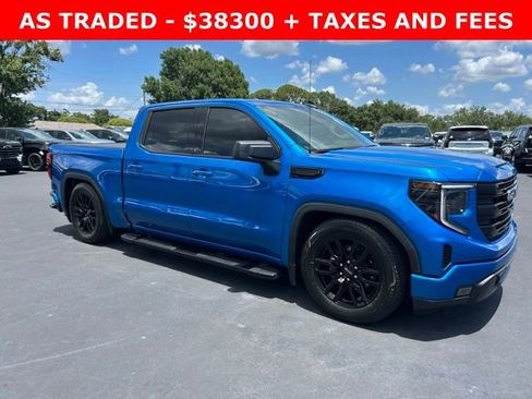 Used 2022 GMC Sierra 1500 Elevation w/ LPO, Elevation Black Package RWD image 1