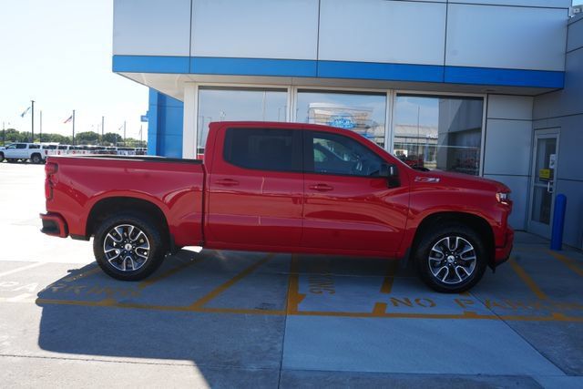 Used 2021 Chevrolet Silverado 1500 RST AWD/4WD image 32