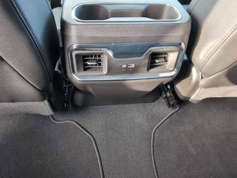 Used 2022 GMC Sierra 1500 SLT w/ SLT Premium Package image 28