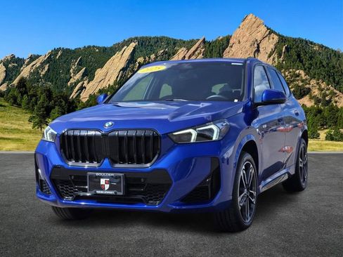 Certified 2025 BMW X1 xDrive28i w/ M Sport Package AWD/4WD image 3