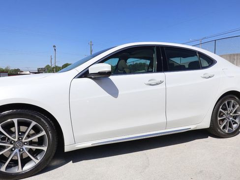 Used 2018 Acura TLX V6 w/ Technology Package FWD image 33