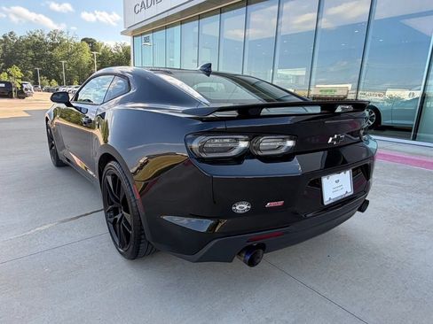 Used 2023 Chevrolet Camaro SS RWD image 3