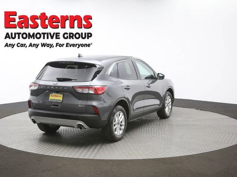 Used 2022 Ford Escape SE w/ Cold Weather Package image 36