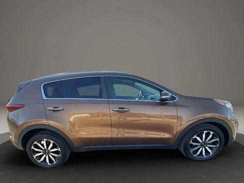 Used 2018 Kia Sportage EX FWD image 4