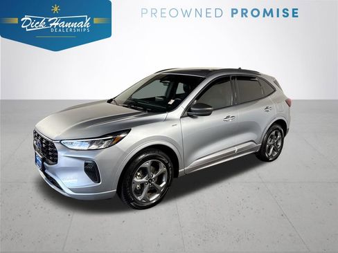Used 2023 Ford Escape ST-Line AWD/4WD image 1