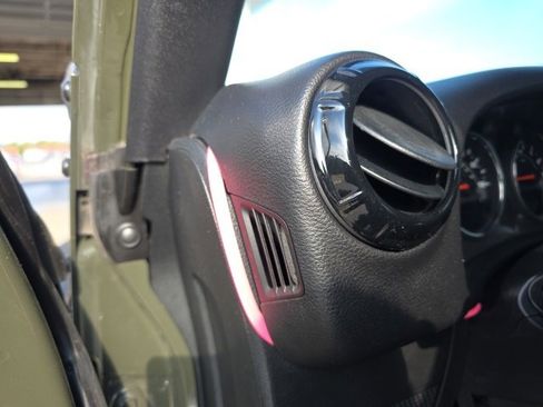 Used 2015 Jeep Wrangler Unlimited Sport w/ Quick Order Package 24S image 14