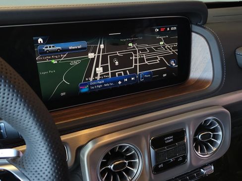 New 2026 Mercedes-Benz G 550 image 38