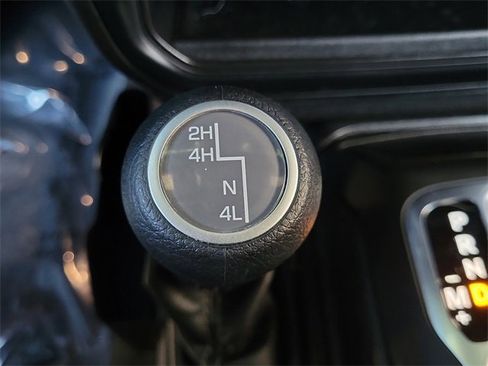 Used 2024 Jeep Wrangler Sport S image 26