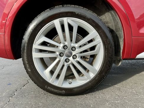 Used 2018 Audi Q5 2.0T Premium Plus w/ Premium Plus Package image 21