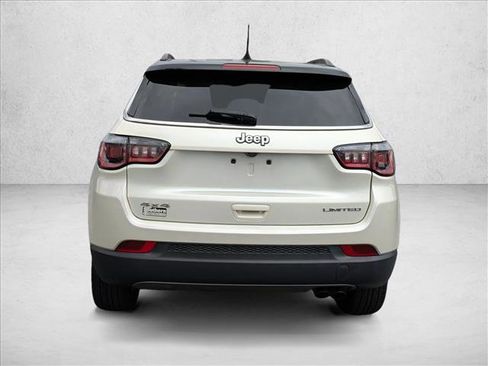 Used 2018 Jeep Compass Limited w/ Navigation Group image 6