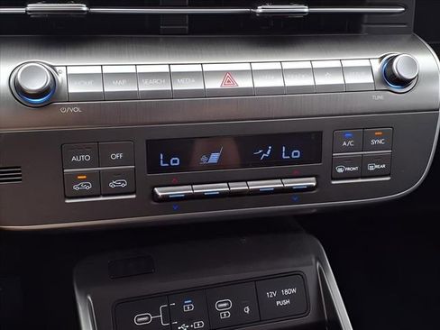 New 2025 Hyundai Kona SEL image 18