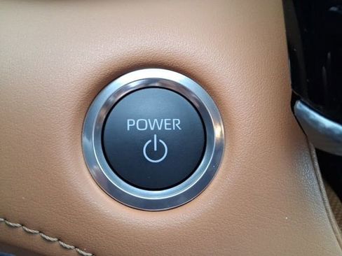 New 2026 Toyota Highlander Platinum AWD/4WD image 20