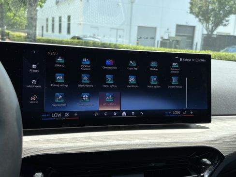 Used 2025 BMW 330i Sedan RWD image 28