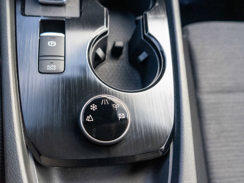 Used 2023 Nissan Rogue SV image 20