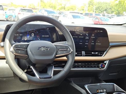 New 2026 Chevrolet Equinox ACTIV w/ Convenience Package III image 20