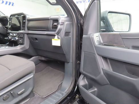 Used 2025 Ford F150 XLT w/ Equipment Group 302A MID image 33