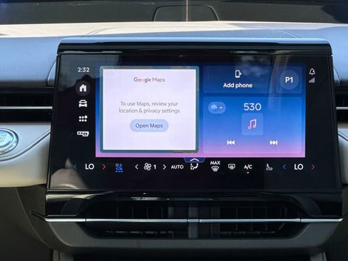 Used 2025 Lincoln Nautilus Reserve image 19